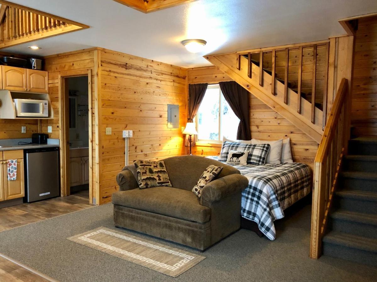 Susitna River Lodging, Riverside Cabins Talkeetna Εξωτερικό φωτογραφία
