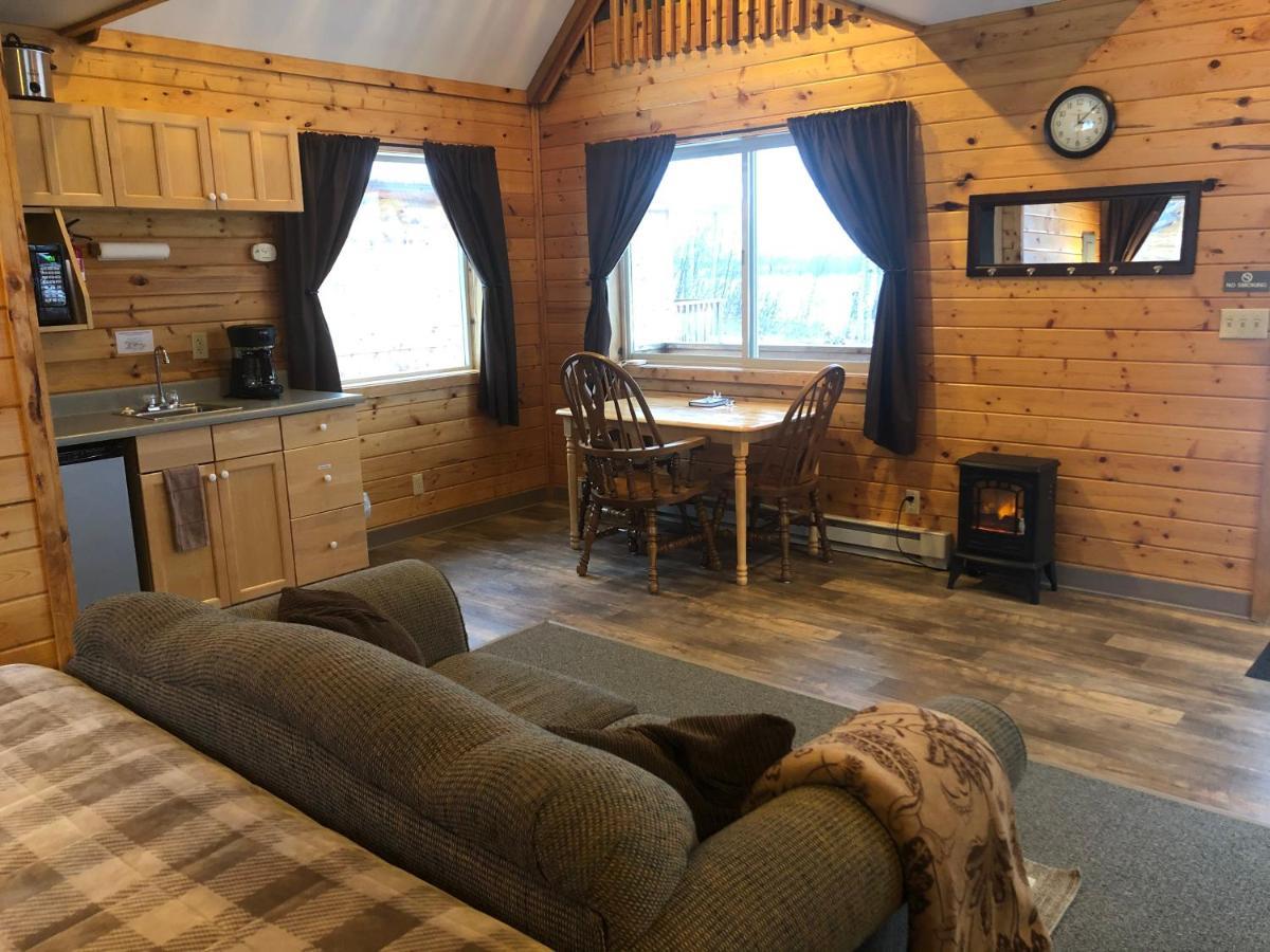 Susitna River Lodging, Riverside Cabins Talkeetna Εξωτερικό φωτογραφία