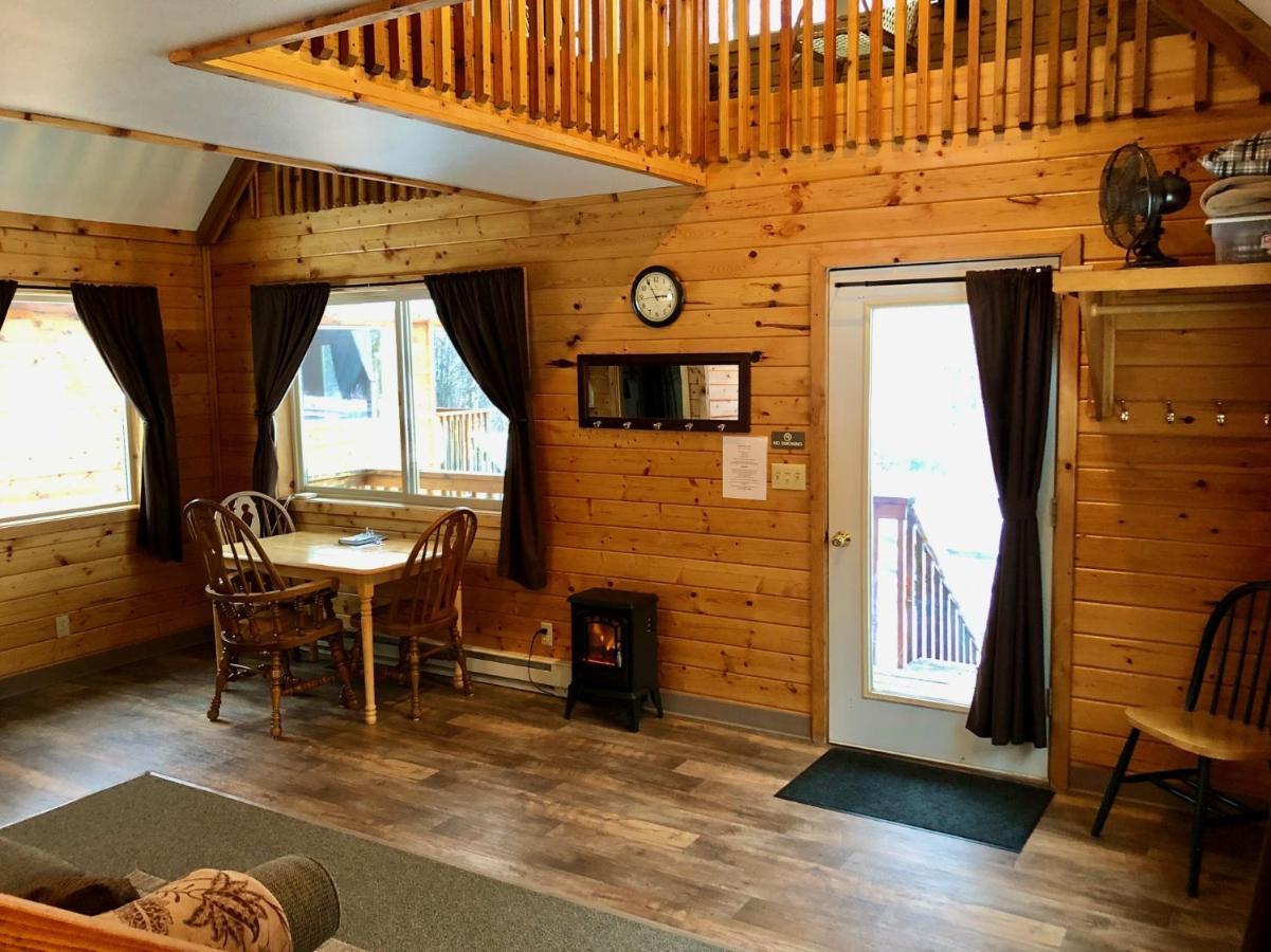 Susitna River Lodging, Riverside Cabins Talkeetna Εξωτερικό φωτογραφία
